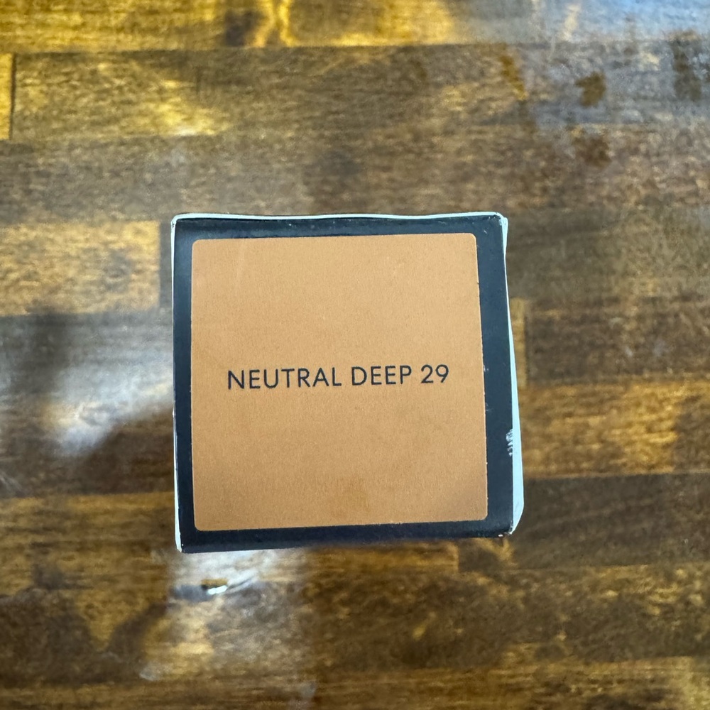 bareMinerals Original Liquid Mineral Foundation - Neutral Deep 29